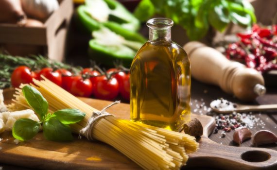 La dieta mediterranea previene una delle principali cause di cecità