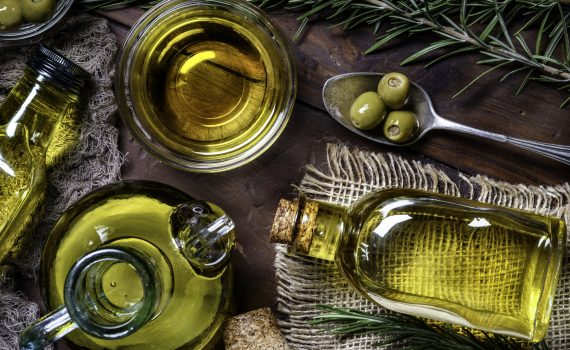 Consumare olio d’oliva una volta a settimana può ridurre la coagulazione del sangue in persone obese