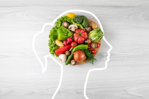 Alcuni nutrienti possono rallentare l’invecchiamento cerebrale