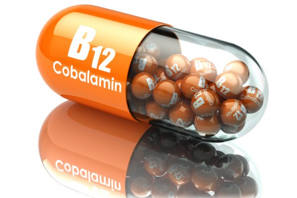 La vitamina B12: sue proprietà, suo deficit e come (e in chi) integrarla