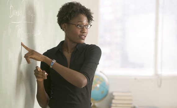 Para Hanushek, a formação do professor é decisiva no êxito do ensino