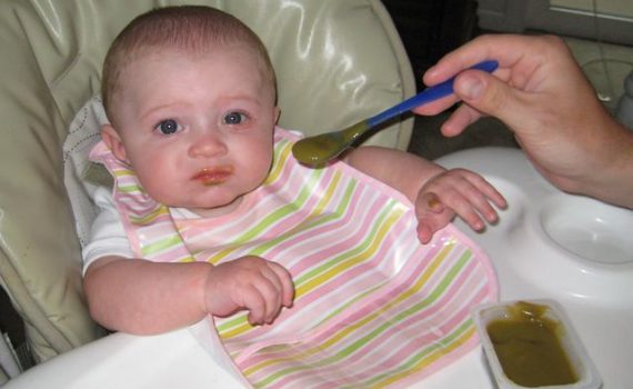 Crianças excedem o consumo diário de proteínas recomendado