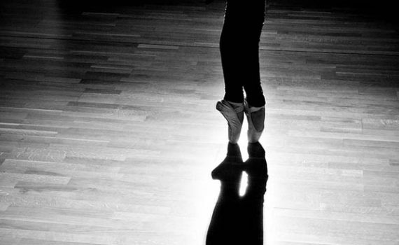 Estudo avalia os movimentos do tornozelo entre atletas