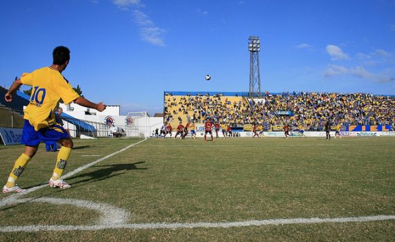 Estudo analisa eficiência dos chutes de escanteio