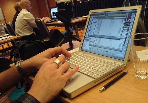 Aumenta o volume de dados nas empresas, mas também o de informação incorreta