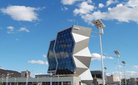 Edifício reúne educação, inovação e tecnologia em Chihuahua