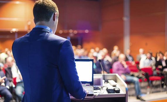 Como preparar uma apresentação oral com eficiência