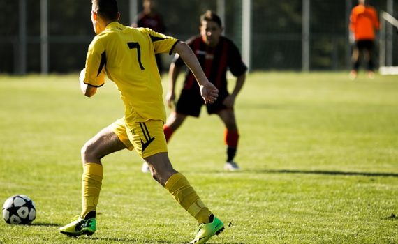 Como aumentar a força e a potência dos jogadores de futebol