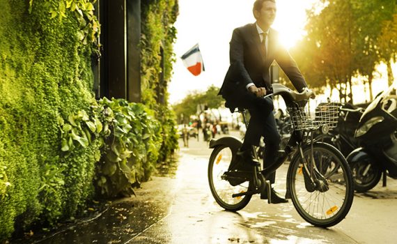 Paris abre convocatória internacional para criação de zonas verdes