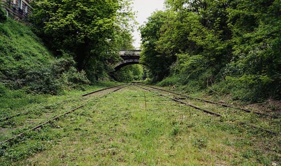 Paris vai transformar “Petite Ceinture” em espaços comunitários