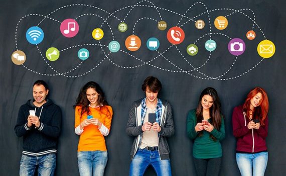 Um terço da população mundial usa redes sociais