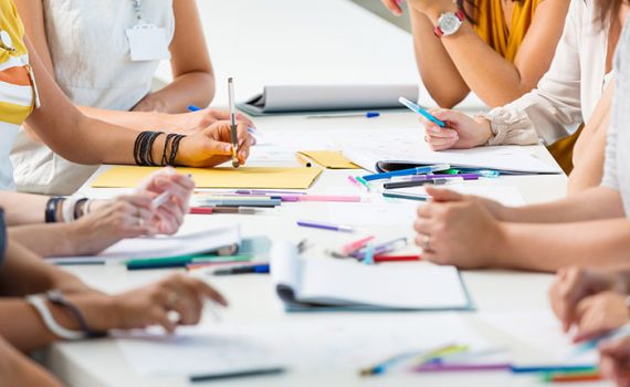 Finlândia inova também no diálogo entre famílias e escolas