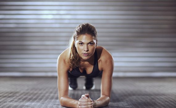 Estudo indica que uso de anticoncepcional oral não afeta força e resistência