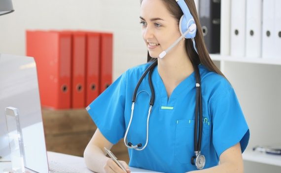 Atenção digital no setor da saúde