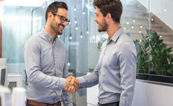 Como estabelecer boas relações de trabalho?