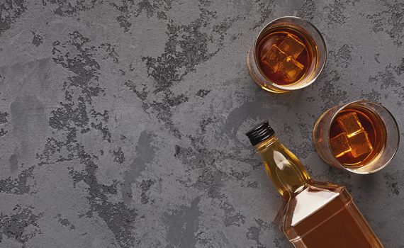 Bebidas alcóolicas alteram ciclo circadiano do fígado