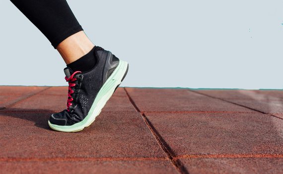 Como manter as caminhadas dentro de casa?