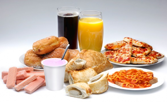 Riscos dos alimentos ultraprocessados para idosos