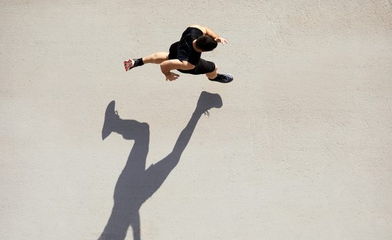 Número de mortes prematuras é 15% menor entre pessoas ativas