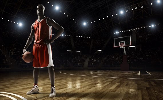 Medidas de segurança do torneio da NBA isolam jogadores em complexo