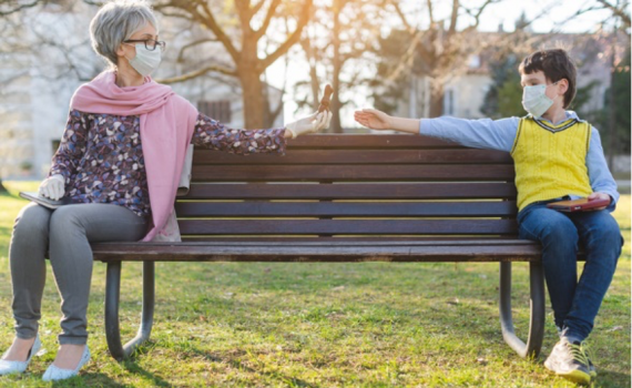 Cuidando dos netos na pandemia