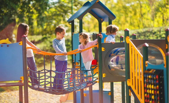 Projetos de parques inclusivos adequados para todos