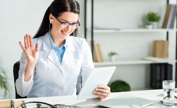 Vantagens e desvantagens da telefisioterapia