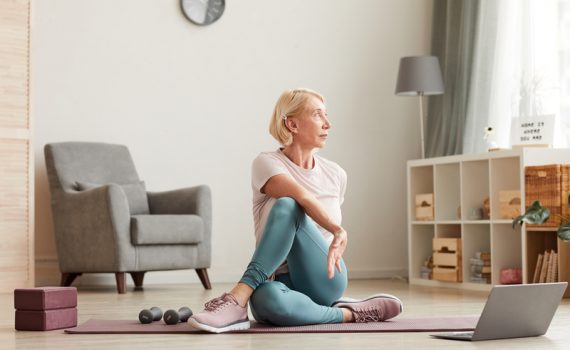 Academias virtuais: exercício seguro para idosos