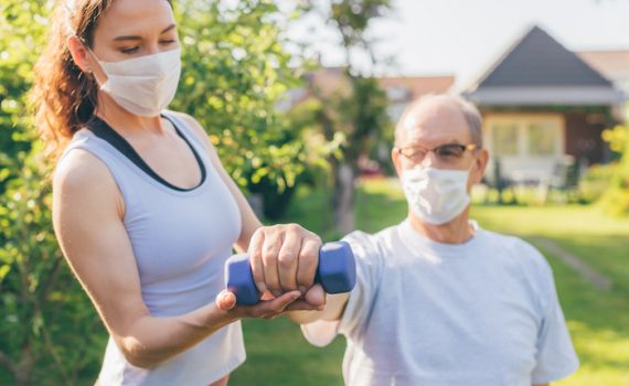 Como manter os músculos em forma à medida que envelhecemos