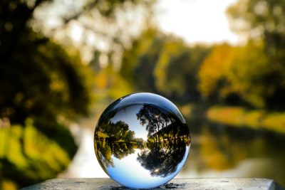 lensball-reflection