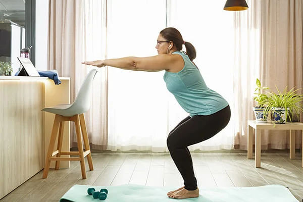 Os benefícios de um programa diário de exercícios excêntricos de 5 minutos para pessoas sedentárias