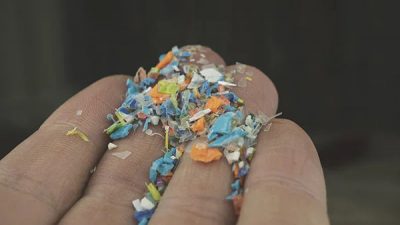 selective-focus-on-a-micro-plastic-particles-that-cannot-be-recycled