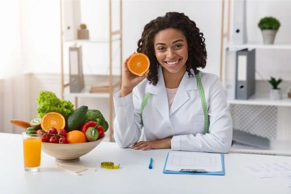 Dietas vegetarianas e veganas na infância: benefícios, riscos e dicas para o planejamento