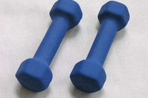 Suplemento de creatina y entrenamiento físico no alteran cognición y emoción en mujeres mayores