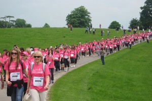 Factores que podrían mejorar la fatiga en mujeres sobrevivientes de cáncer de mama