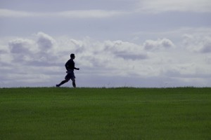 Estudio asocia contenido de células satélites a la actividad física entre hombres adultos