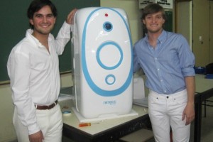 Estudiantes de arquitectura diseñan una lavadora más ecológica