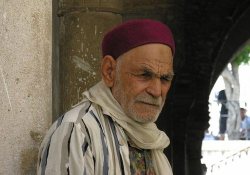 La soledad afecta la salud de ancianos