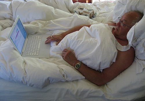 Hospitalización domiciliaria resultaría efectiva en Chile