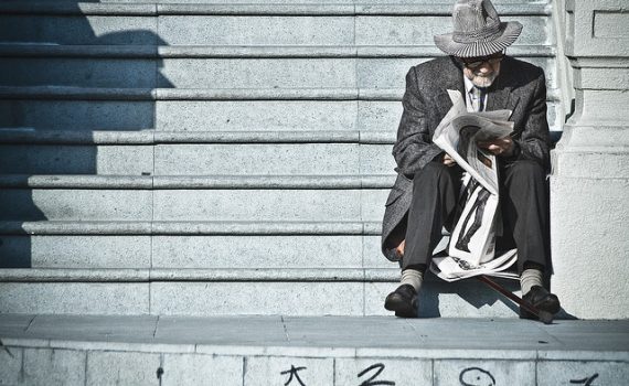 Proyecto Final: Alumna de FUNIBER identifica problemas económicos de las futuras personas de la tercera edad de Manaos