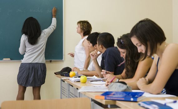 Tesis: alumna de FUNIBER desarrolla un programa propio de enseñanza de español como lengua extranjera