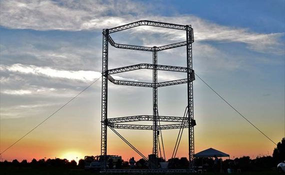 Impresora 3D construye casas hechas de barro