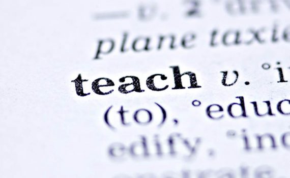 Tesis: Eficacia del modelo SIOP para la enseñanza bilingüe