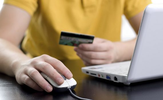 Redes sociales ayudan a comerciantes en la prevención de fraudes