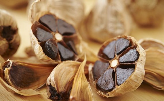 El ajo negro podría ayudar a prevenir y a tratar enfermedades del corazón