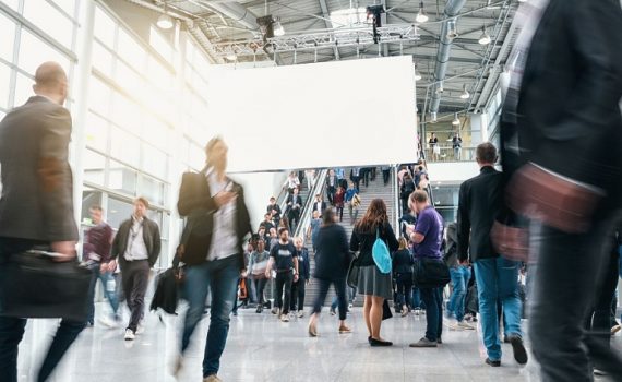 Ventajas de participar en una feria de negocios