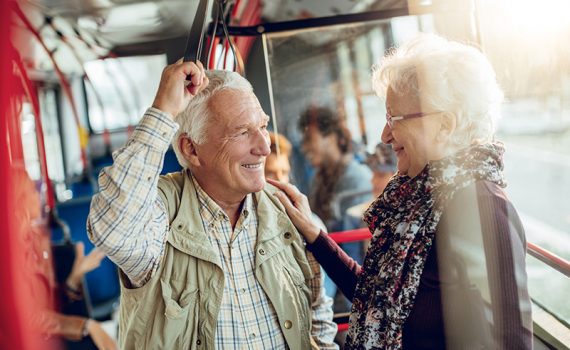 Urbanismo amigable para personas adultas mayores
