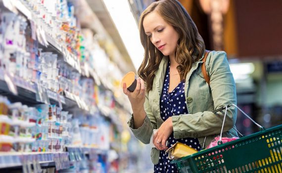 Los consumidores compran más alimentos ultraprocesados