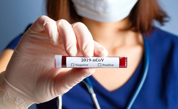 Brasil previene a la tercera edad sobre el Coronavirus