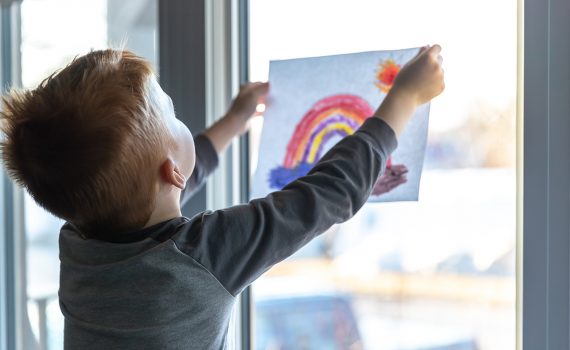 Opiniones: Los efectos del confinamiento para el desarrollo infanto-juvenil